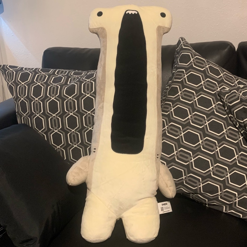 SAMEZU Long Hammer Shark Plush 23”